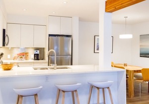 Spacious 2 bed, ski in/out, perfect location for summer & winter!