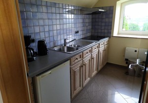 Spacious and well cared-for house with a panoramic view, sauna and a summer pool