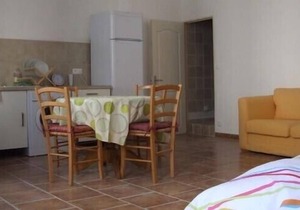 Spacious apartment Avignon city center