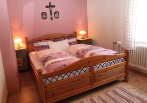 Spacious apartment **** with 2 bedrooms and balcony