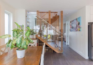 Spacious Family-Friendly Home Near UBC—Hot Tub, Sauna & A/C