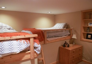 Spacious Family Property, Private Garage, Blackcomb Mountain Access