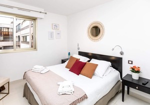 Spacious Lovely Riviera 6E
