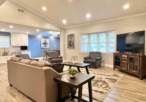 Spacious NOLA Home with Movie Theater 10 Minutes to FQ