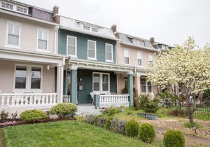 Spacious, Parking, 2 blocks to Metro, Capitol Hill East