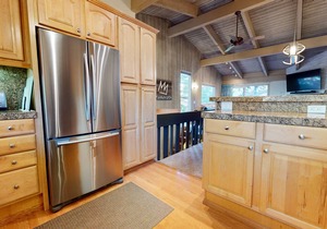 Spacious Remodeled Home, Family Favorite! Private Gas Grill, Near The Village