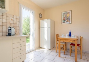 Spacious Villa with Garden, WiFi, Near Beach & Town - Carnac, Sleeps 8