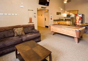 St Anton Condos #12 (2-Bedroom) with Pool by RedAwning