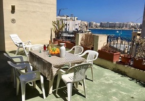 St Julians Mansionette with terrace and astonishing seaviews