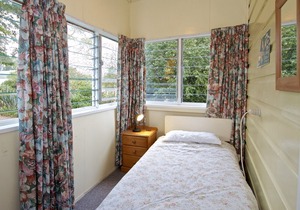 St Marys Vicarage Retreat - Raetihi Holiday Home, OHAKUNE