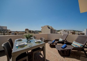 St Paul's Bay Penthouse with Views