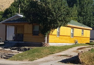 Stay at the Naughty Pine in beautiful Lava Hot Springs, blocks from downtown