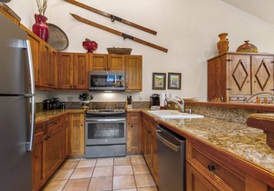 Stay Close to Downtown Breck, Great Amenities, Private Garage!