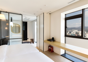 Stayrak Hotel