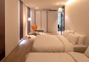 Stayrak Hotel