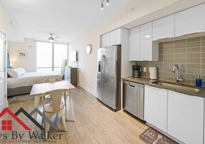 StaysByWalker Uptown High Rise Studio! KingBed