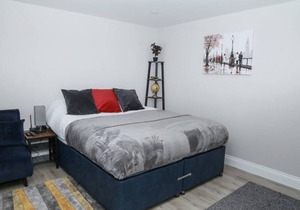 StayZo Crofton Park - Central London Studio