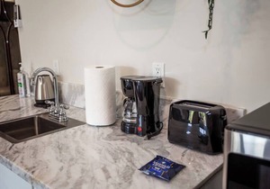 Steps to Balboa Park- Brand New Apt - Cozy Studio
