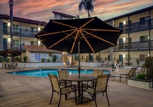 Studio 6 Ontario CA Convention Center Airport