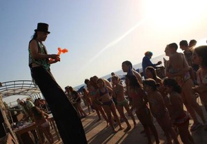 Studio a stones throw from the sea