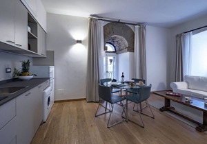 Studio apartment in the Tower near the ponte Vecchio