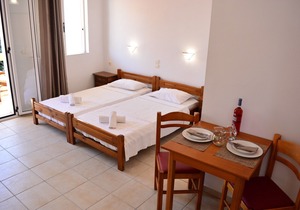 Studio Apt. By The Sea In The Heart Of Agia Marina #3