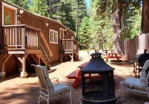 Studio B at Bigfoot Lodging Lassen