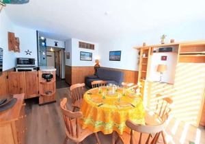Studio cabine 6 pers à Piau-Engaly avec balcon et vue sur pistes - FR-1-457-302
