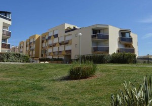 Studio climatisé 4 couchages proche plage et commerces au Grau-du-Roi - FR-1-250-160