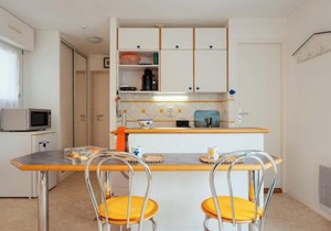 Studio cosy à Carnac, proche plages, avec balcon, parking, et équipements modernes pour 3 personnes - FR-1-477-45