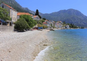 Studio flat near beach Brist, Makarska (AS-18859-b)