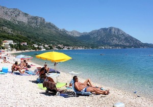 Studio flat near beach Brist, Makarska (AS-18859-b)
