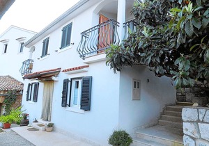 Studio flat with terrace and sea view Zagore, Opatija (AS-13277-b)