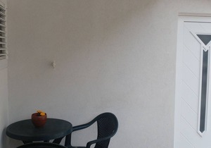 Studio flat with terrace Brist, Makarska (AS-15443-a)