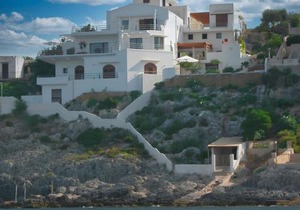 Studio La Rosa-1 by Interhome