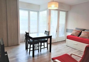 Studio moderne à Aix-les-Bains, proche centre-ville et Thermes, avec balcon et fibre optique ! - FR-1-555-37