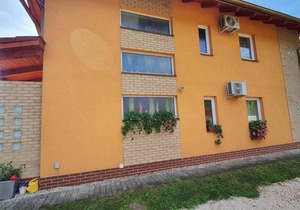 Studio near the beach with air conditioning