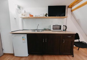 Studio Piata Amzei NR.1 (8 C)