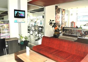 Studio Seventeen - The EDGE Apartment