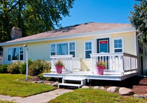 Studio unit with kitchenette