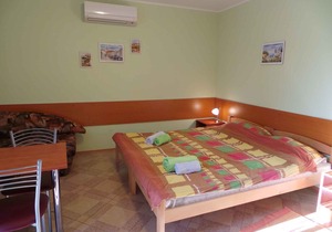 Studio with airconditioning