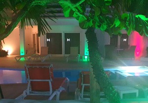Studio with pool view a few minutes from Eagle Beach in Aruba!