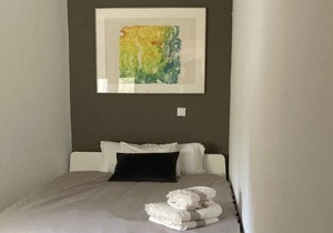 Study in the center of Pontevedra