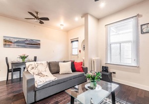 Stunning 1BR - Boutique Apartment - PRIME Location!