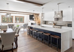 Stunning 3390 sqft, 5 bed, 5 bath Residence in Private Lakefront Community