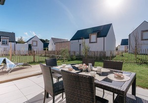 Stunning 4-room house in Carnac – 3BR, 2BA, WiFi, Garden, Parking, Near Beach