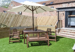 Stunning barn conversion with hot tub.