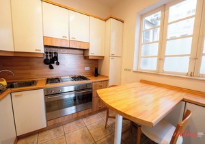 Stunning Holiday Home with Gorgeous Harbour Views.