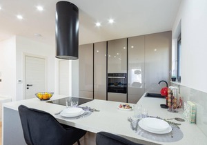 Stunning home in Obrovac Sinjski