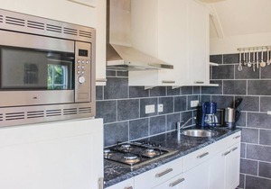 Stunning home in Den Ham with WiFi